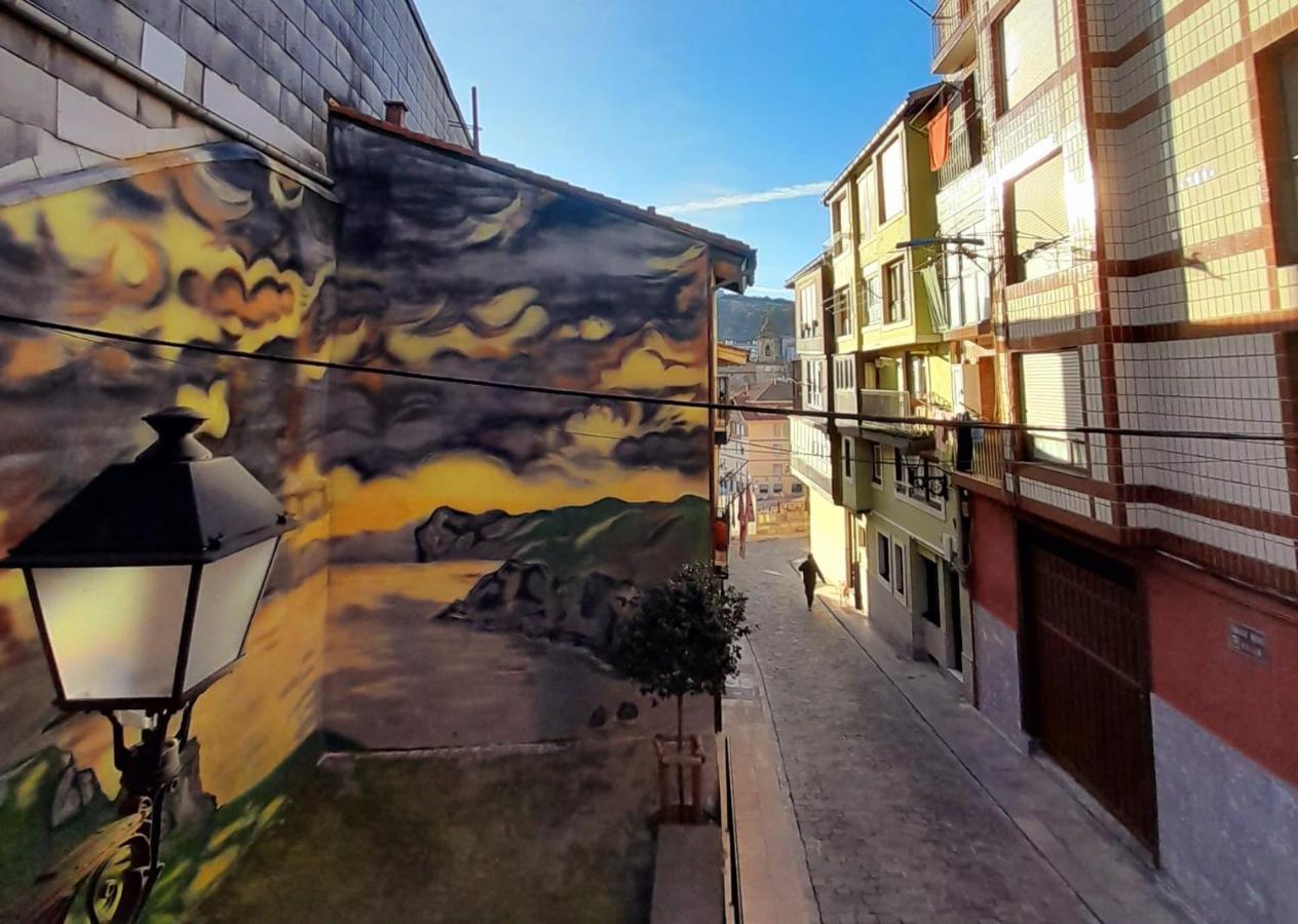 Andra Mari Apartamentu Turistikoak Bermeo Bagian luar foto