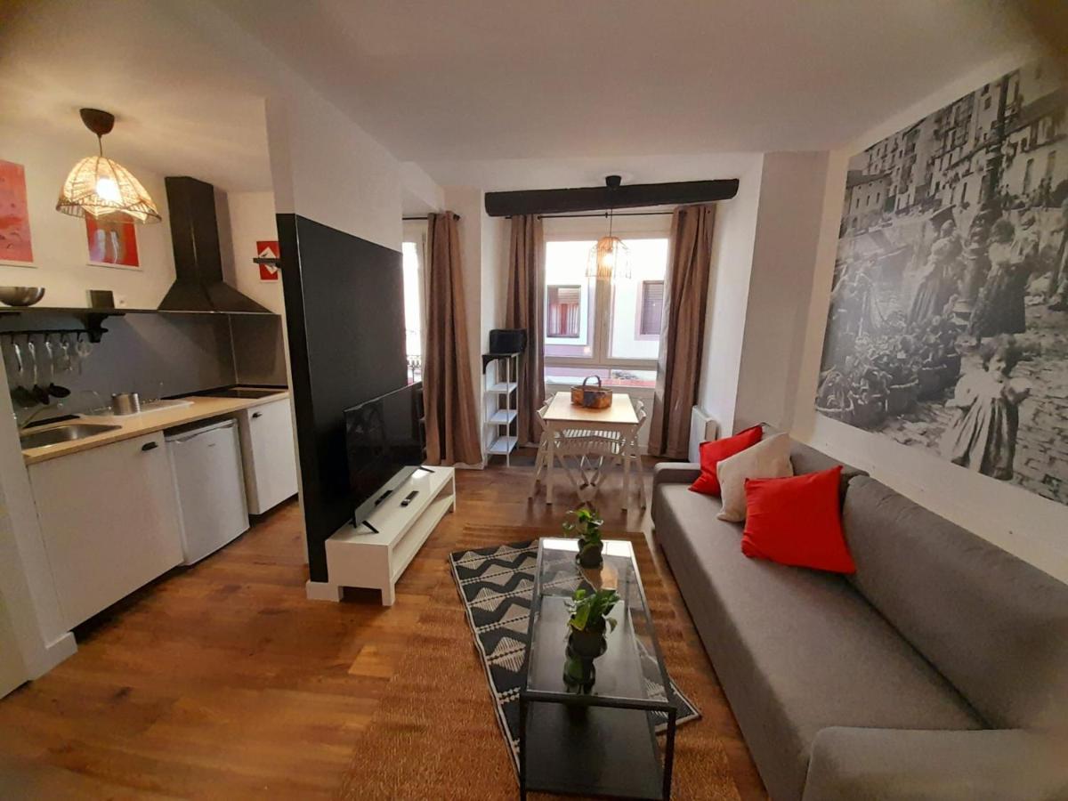 Andra Mari Apartamentu Turistikoak Bermeo Bagian luar foto