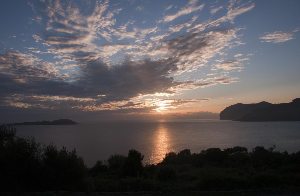 Andra Mari Apartamentu Turistikoak Bermeo Ruang foto